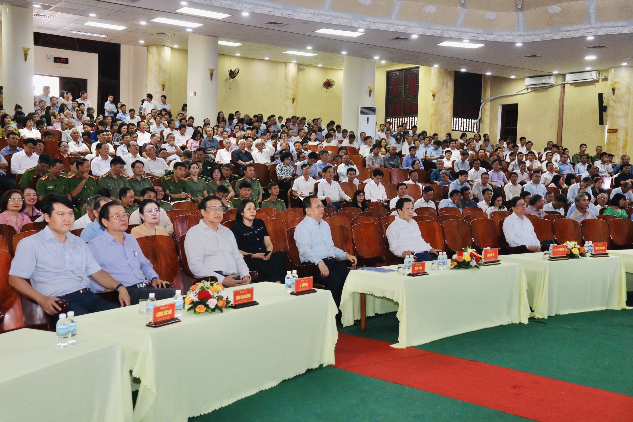 Khánh Hòa: tổ chức Hội nghị thông tin “Tình hình thời sự trong nước và quốc tế nổi bật; kết quả công tác đối ngoại của Đảng, Nhà nước ta 6 tháng đầu năm 2024”